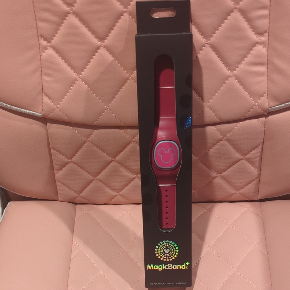 NEW Pink Disney MagicBand+